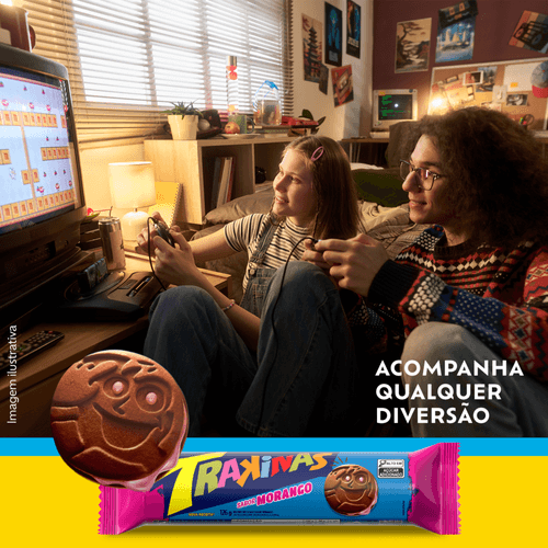 Biscoito-Recheado-Trakinas-Sabor-Morango---Pacote-126g